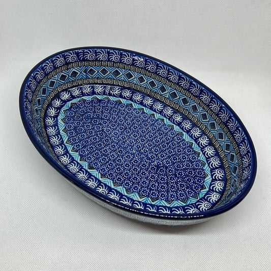 Aztec Sky Oval Baker 10.5"