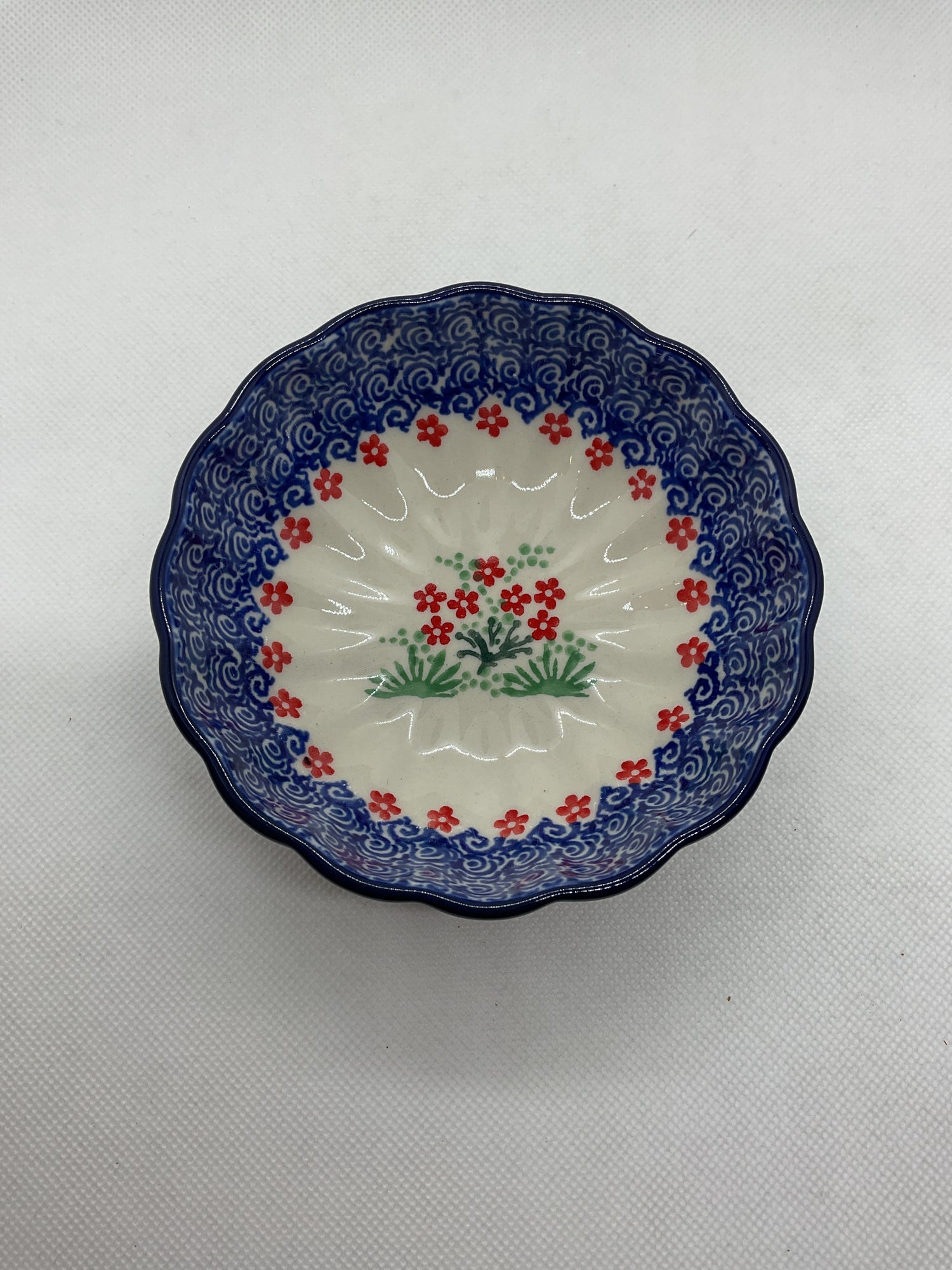 Daisy Bouquet Scalloped Bowl 4.5&quot;