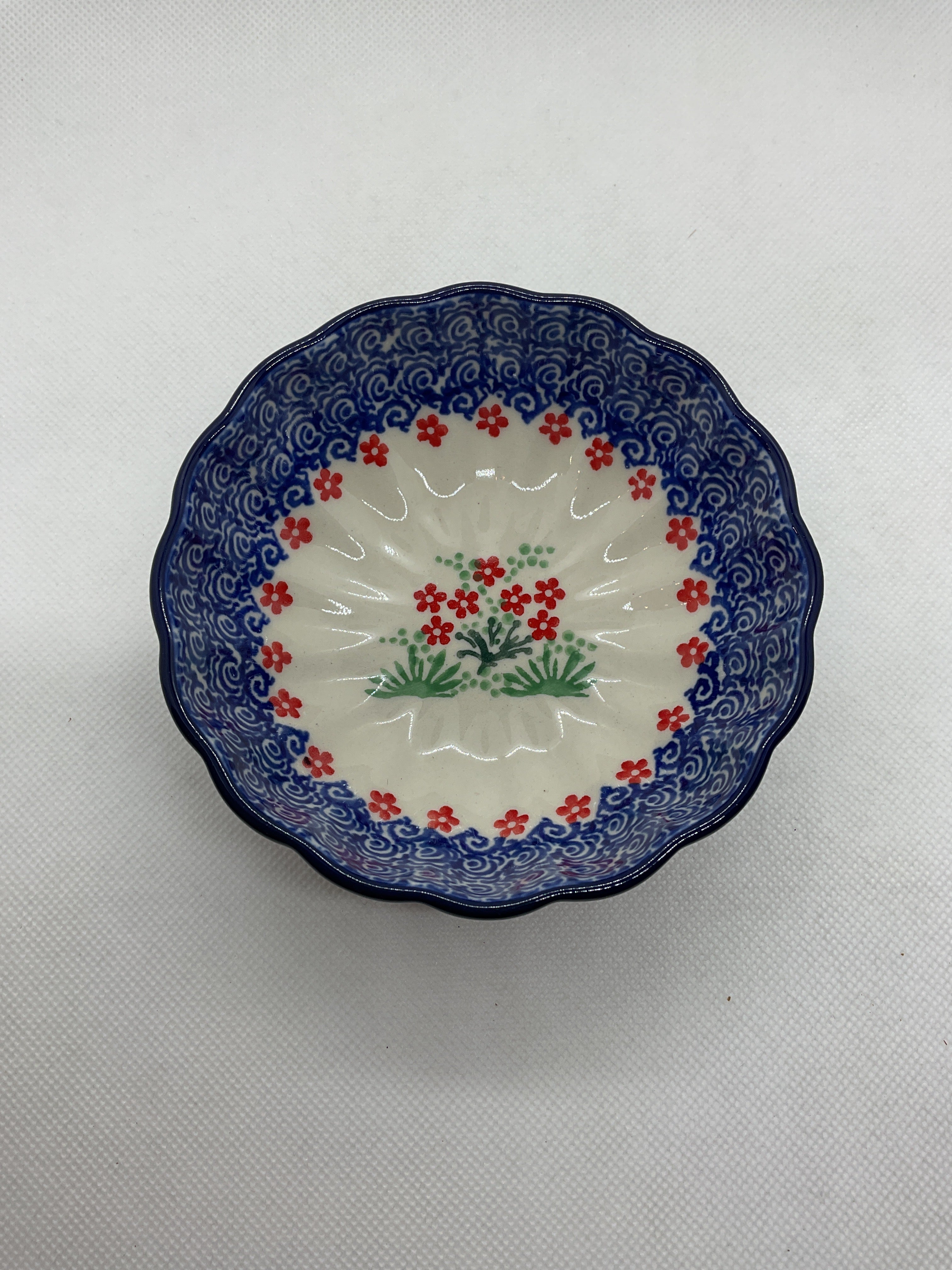 Daisy Bouquet Scalloped Bowl 4.5&quot;