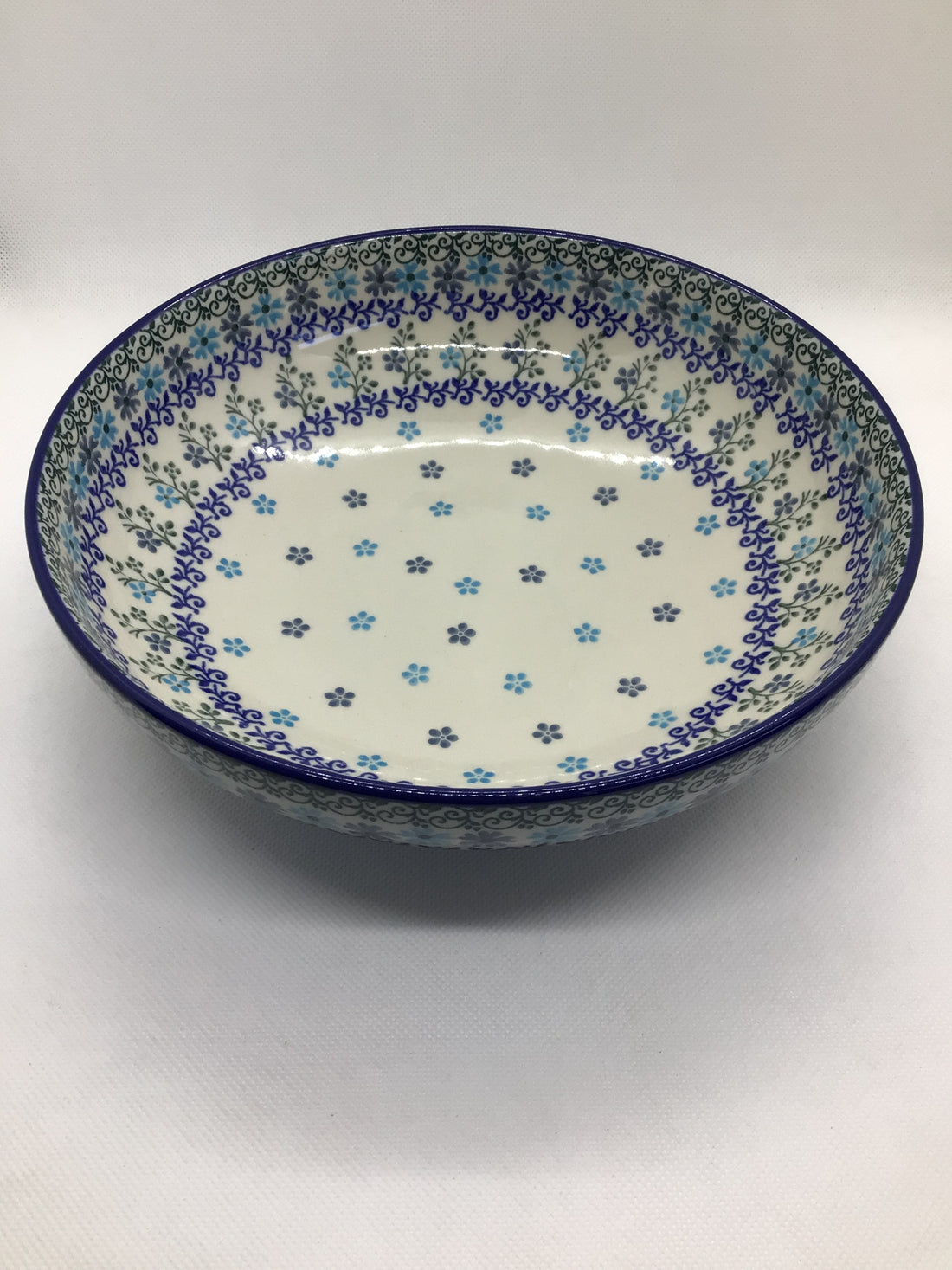 Icicle Shallow Serving Bowl 9&quot;