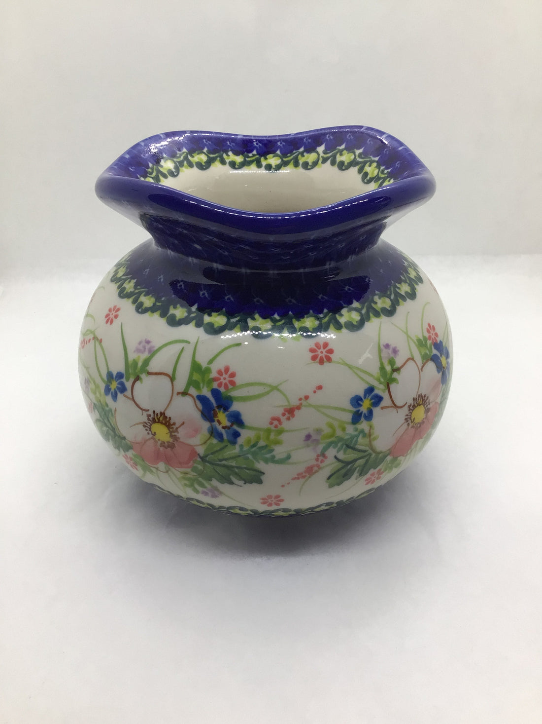 KALICH Pink Dogwood Ruffle Vase 5"