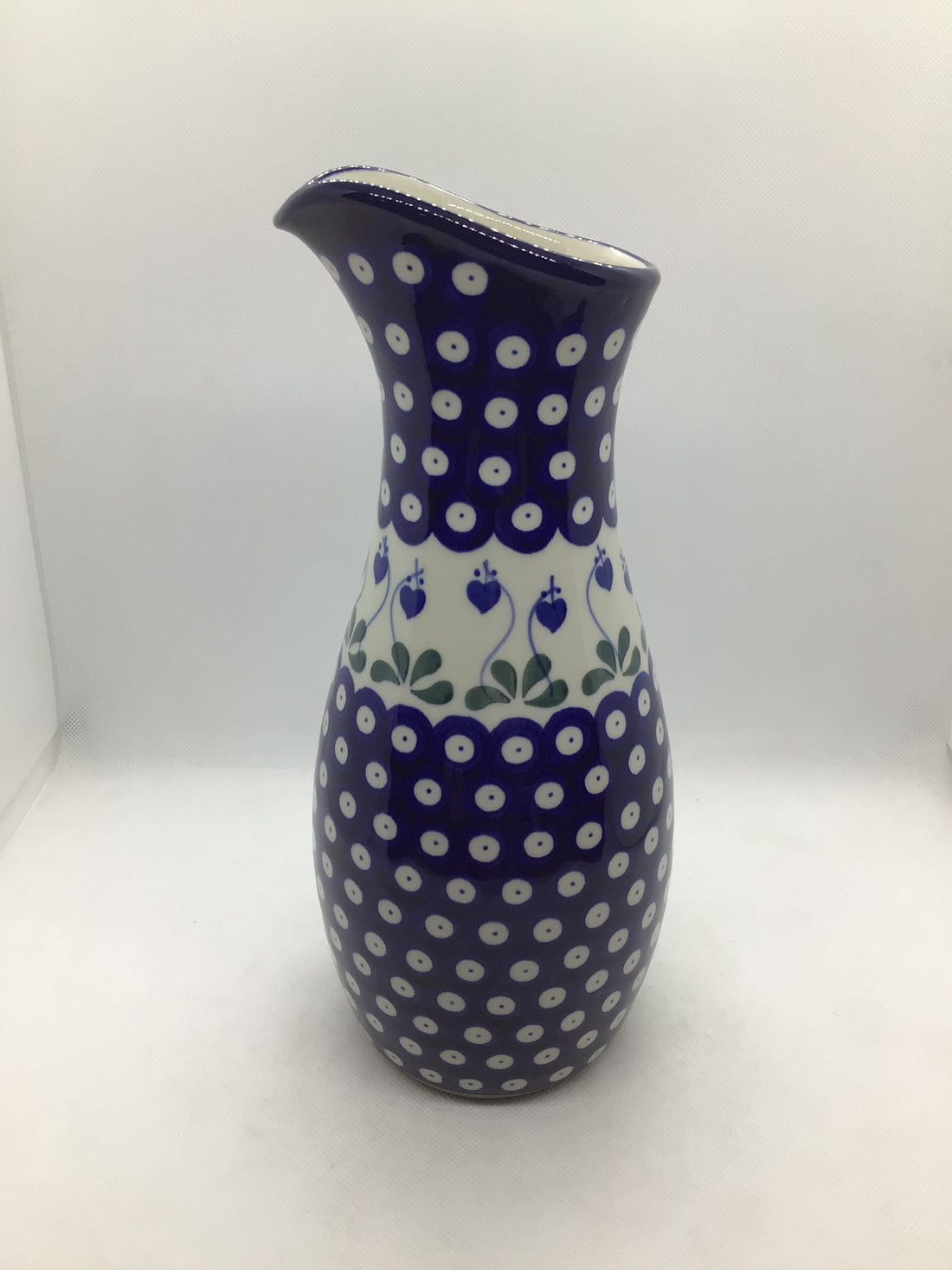 Bleeding Hearts Carafe