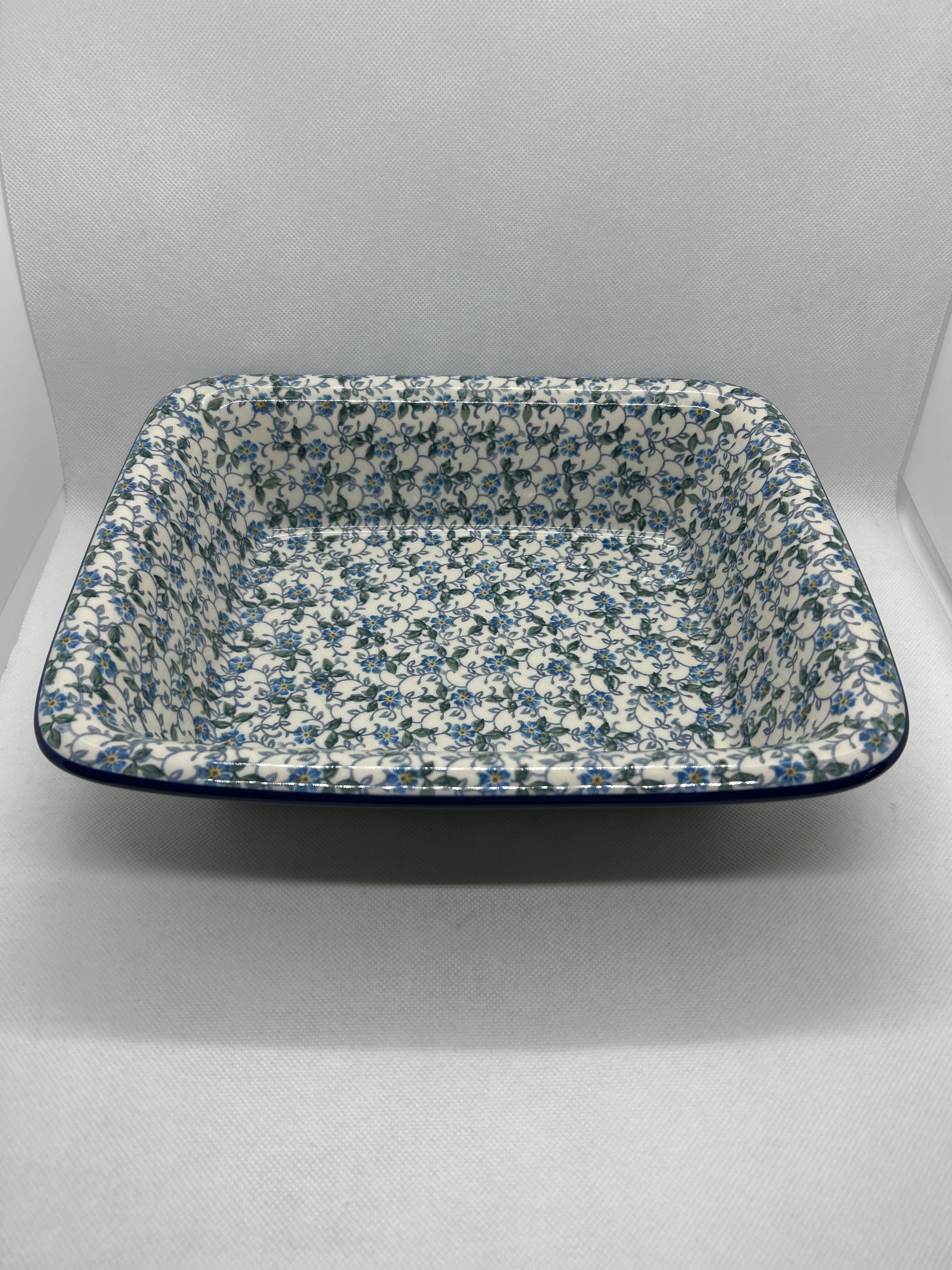 Sapphire Rectangular Baker w/Rim