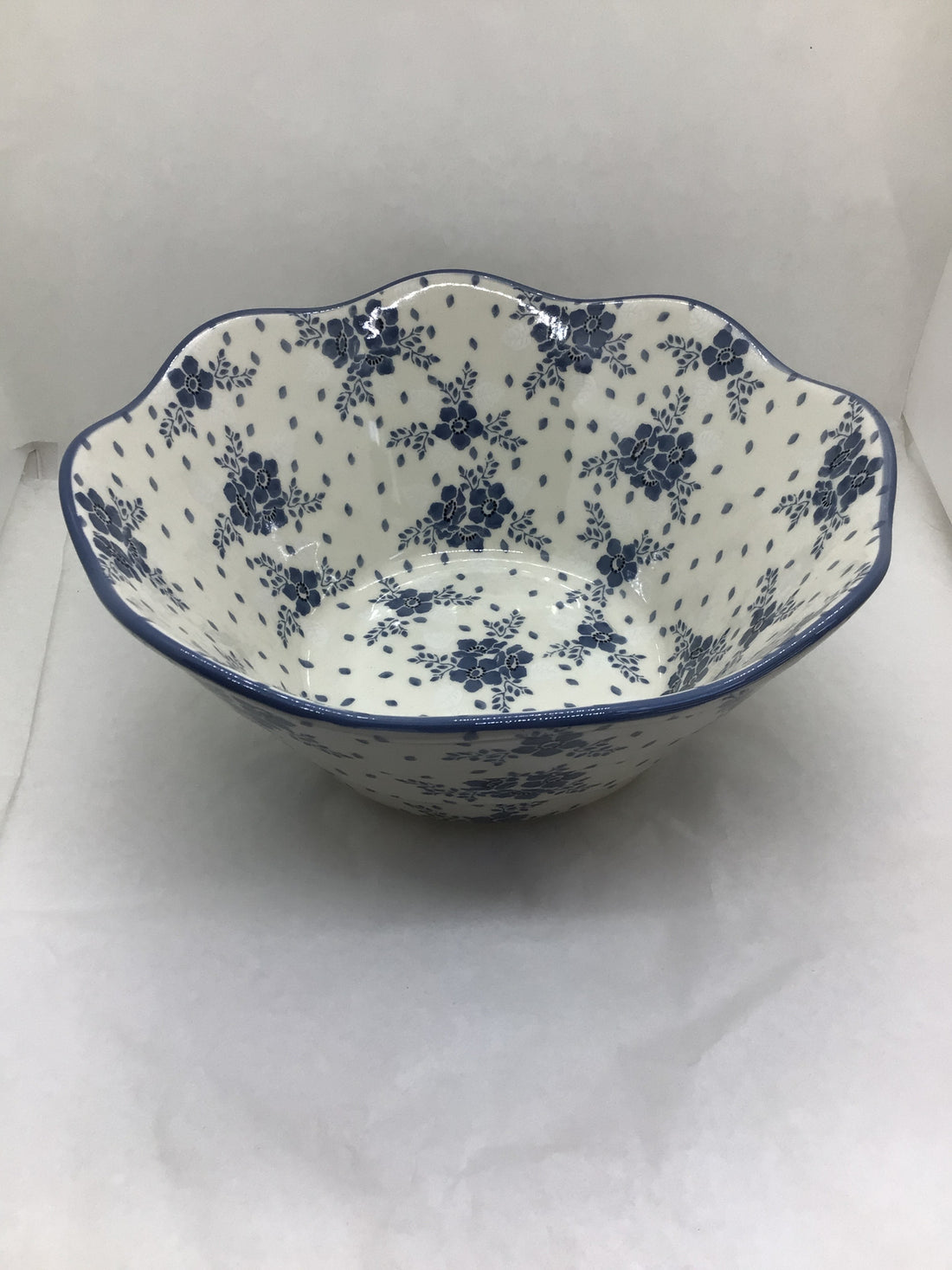 Blue Velvet Wavy Edge Bowl 10"