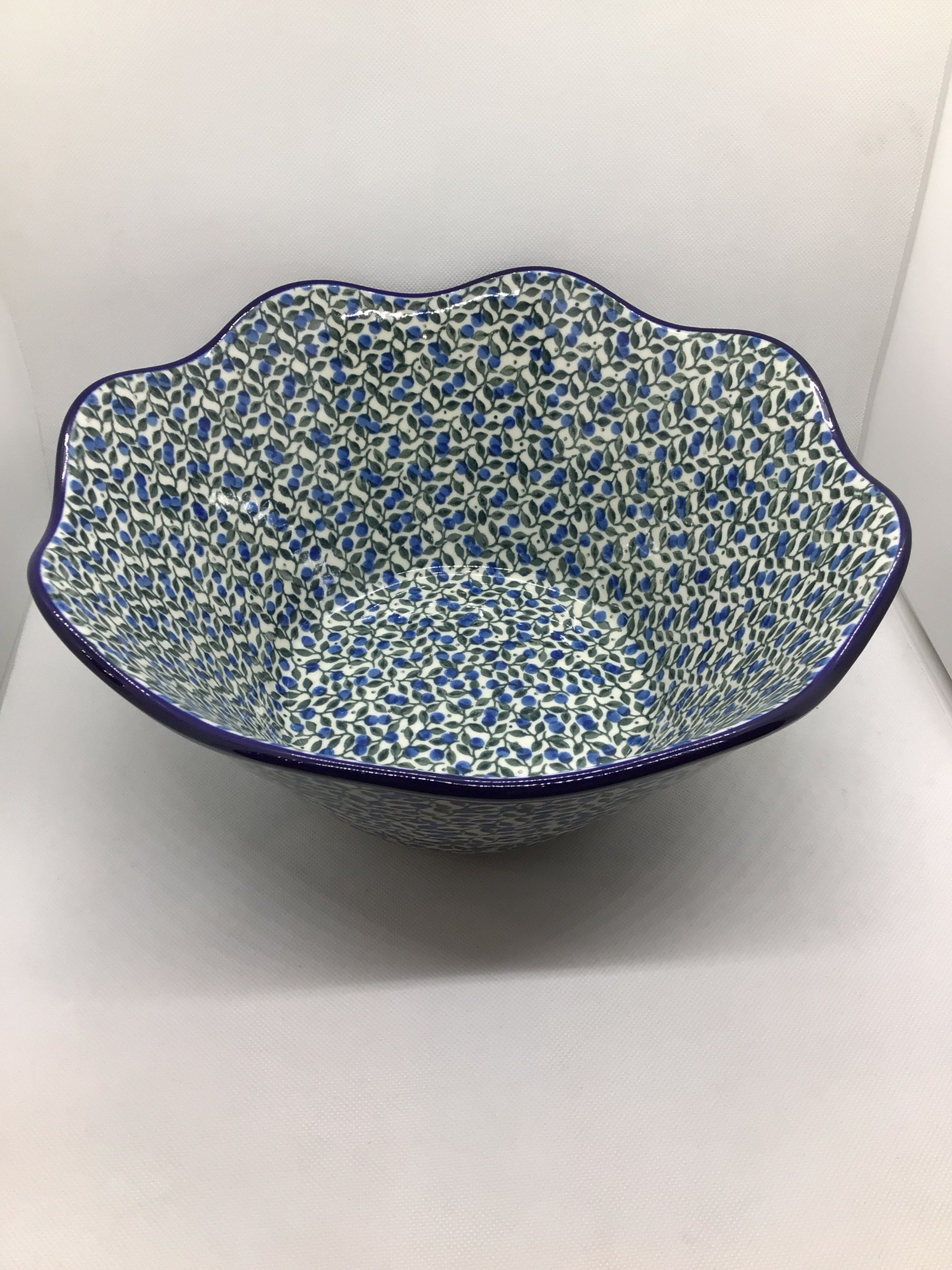 Blueberry Blossom Wavy Edge Bowl 12&quot;