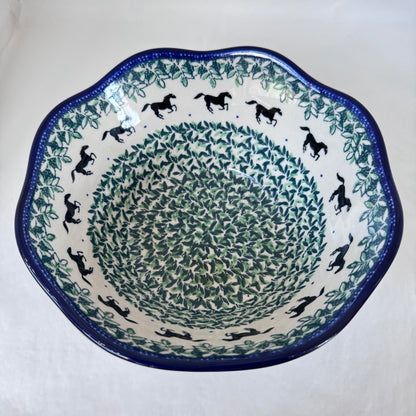 Black Beauty Wavy Edge Bowl 8"