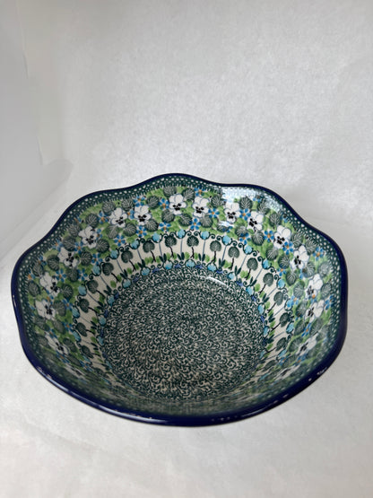 U4795 Wavy Edge Bowl 8"
