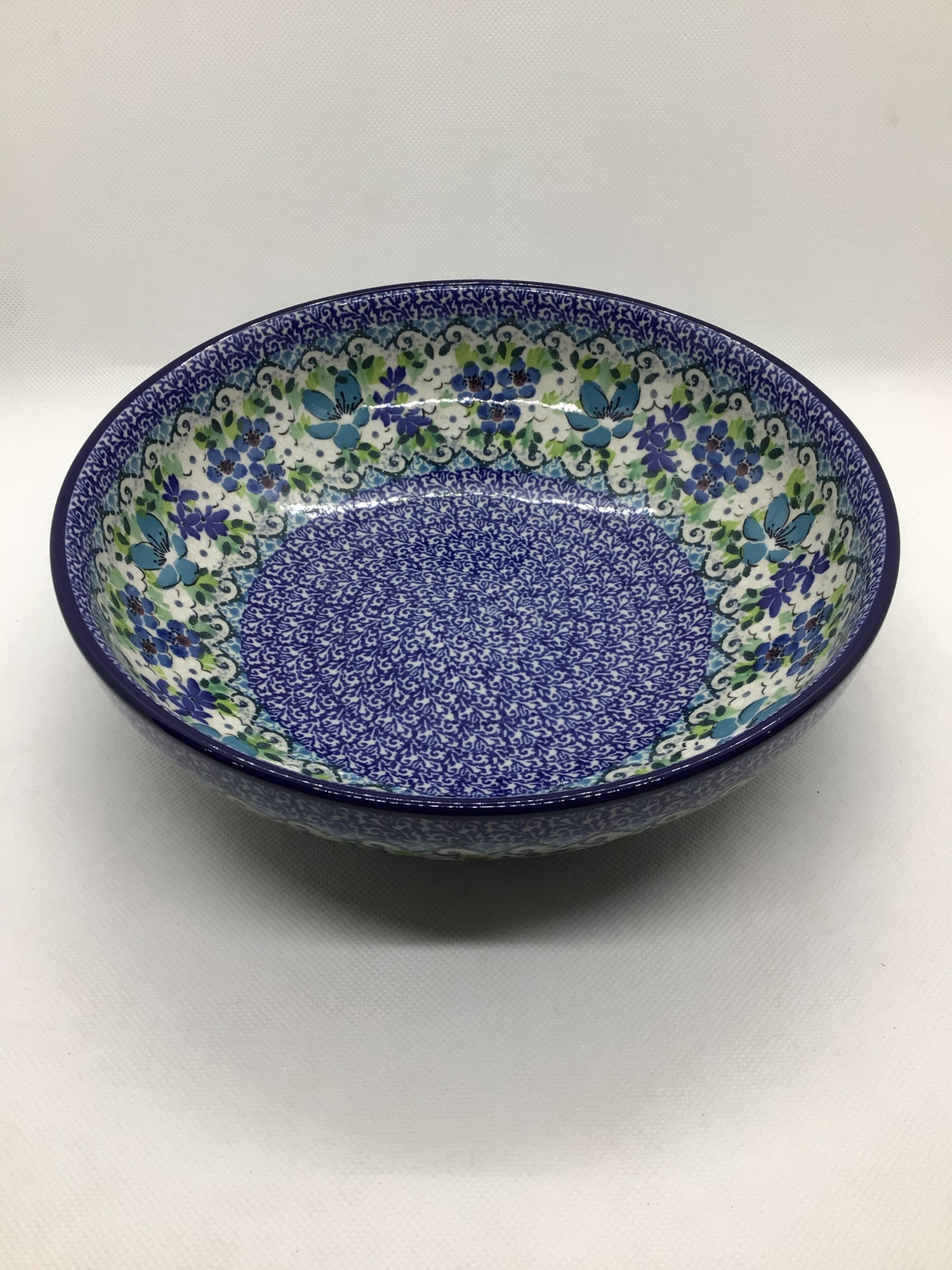 U5016 Shallow Serving Bowl 9&quot;