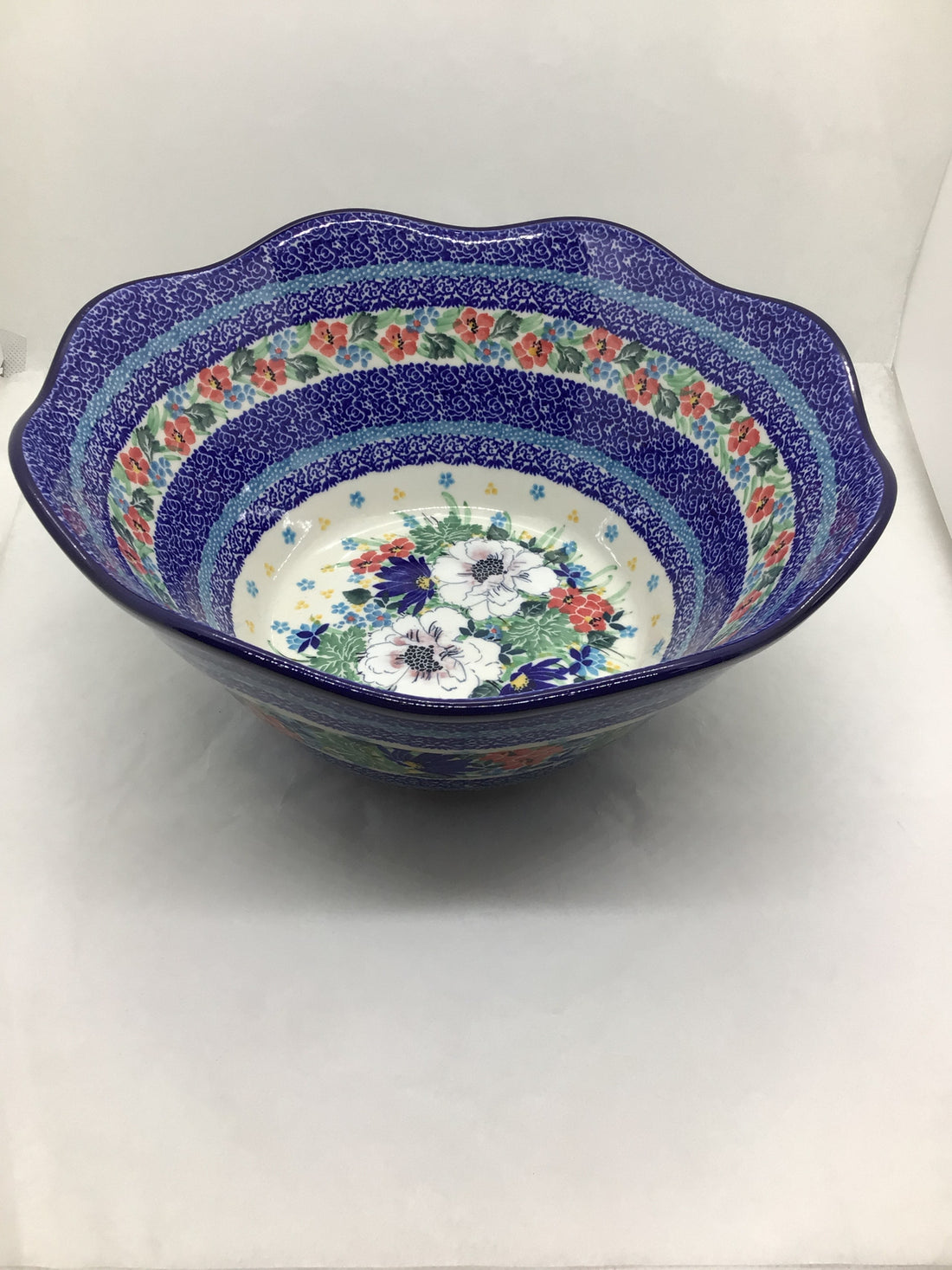 U5156 Wavy Edge Bowl 10"