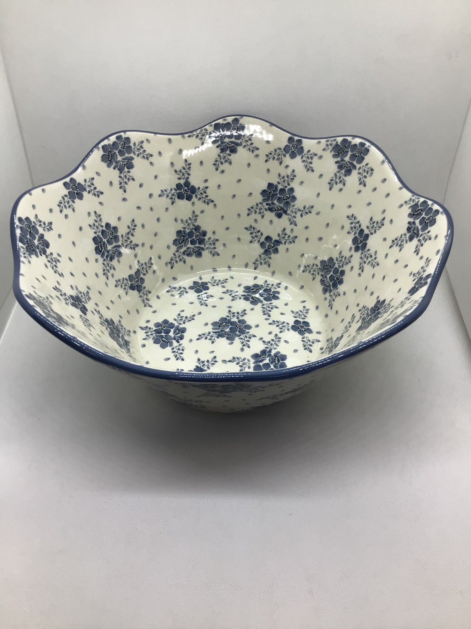 Blue Velvet Wavy Edge Bowl 12&quot;