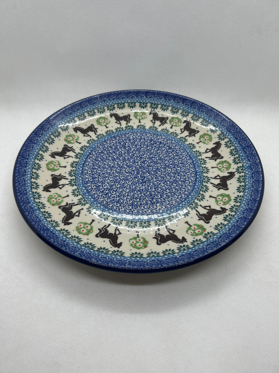 Brown Horse Dinner Plate 10"