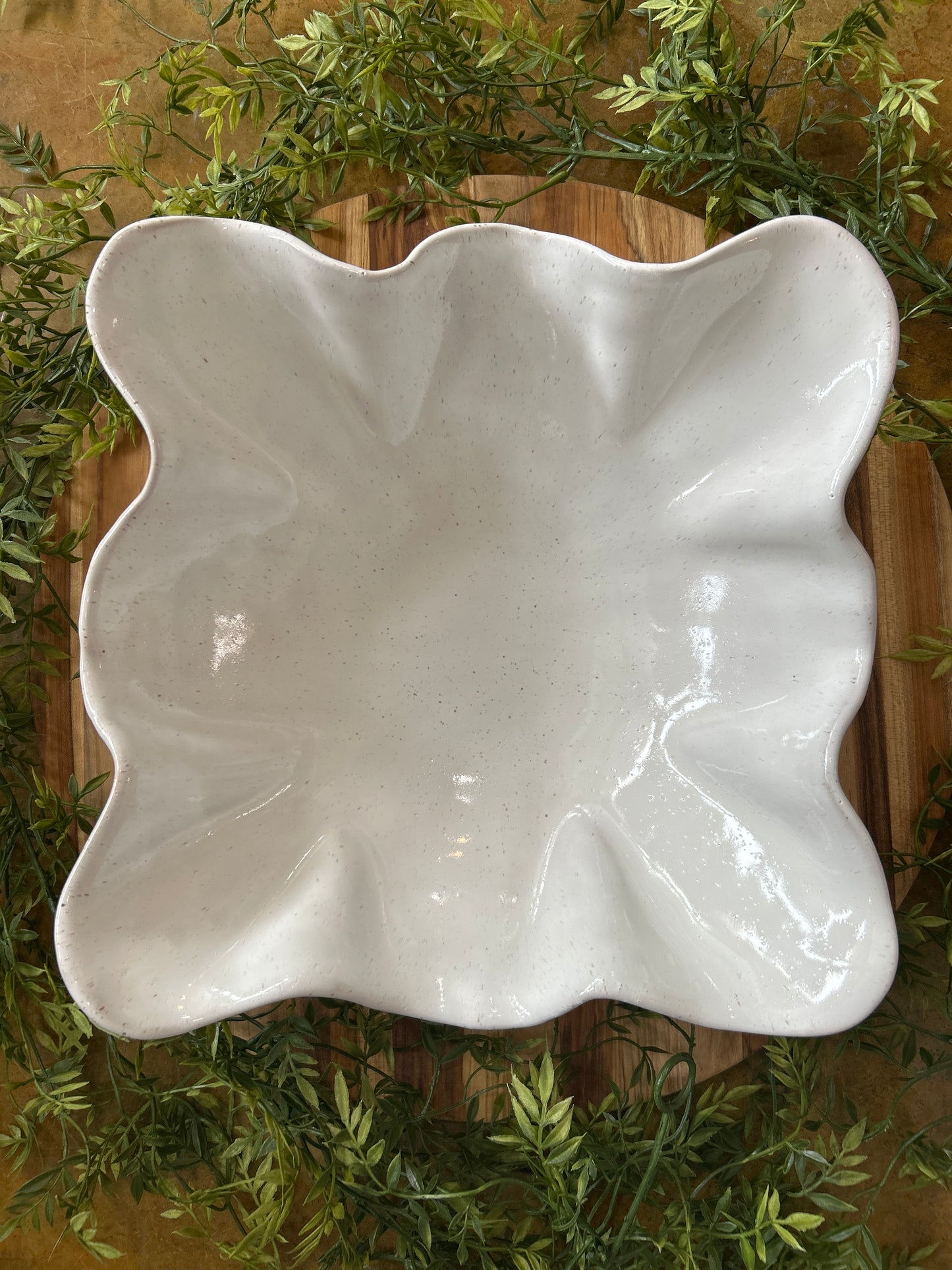 Square Point Bowl-Eyelet White