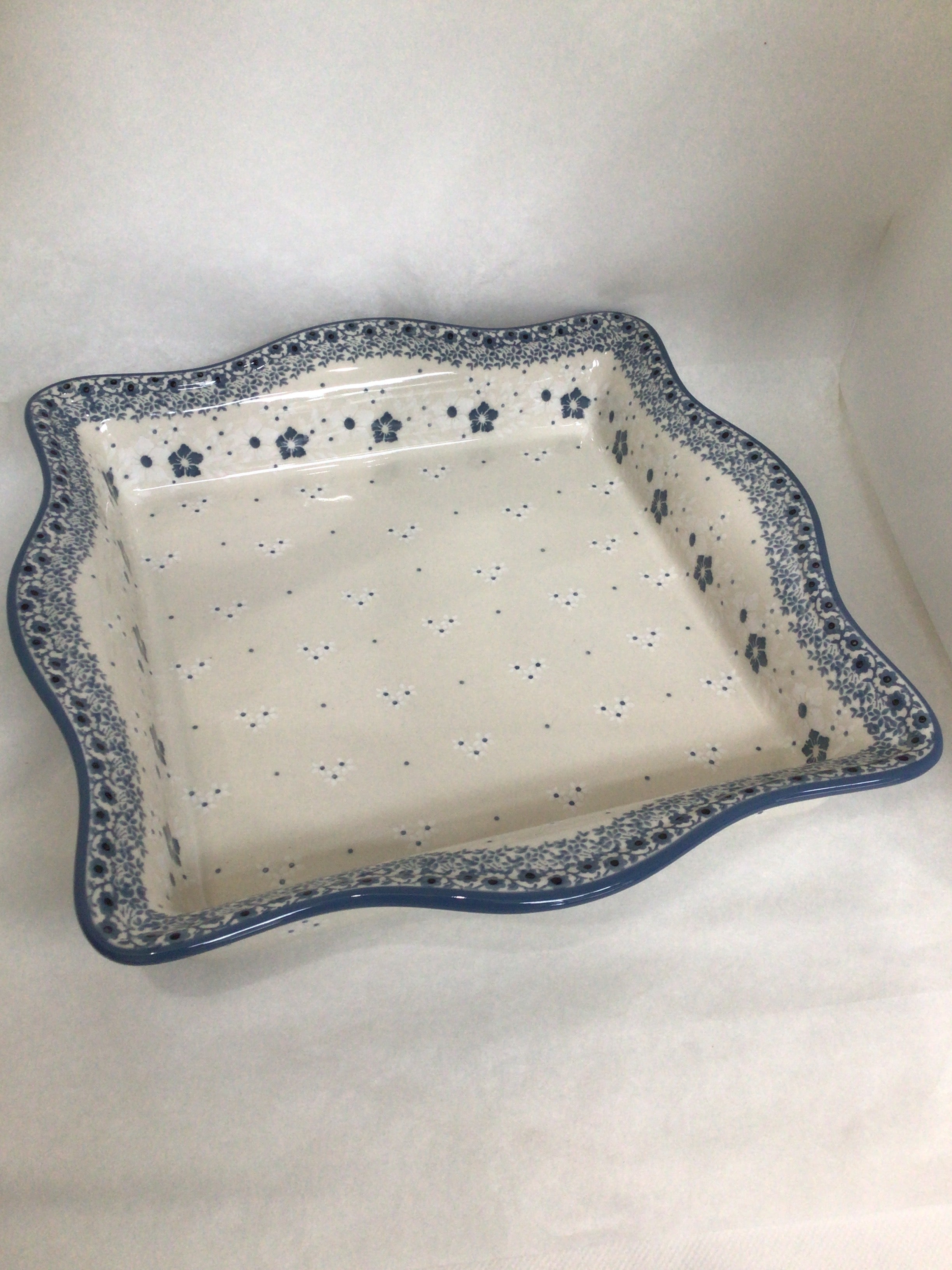 Simple Elegance Square Fluted Edge