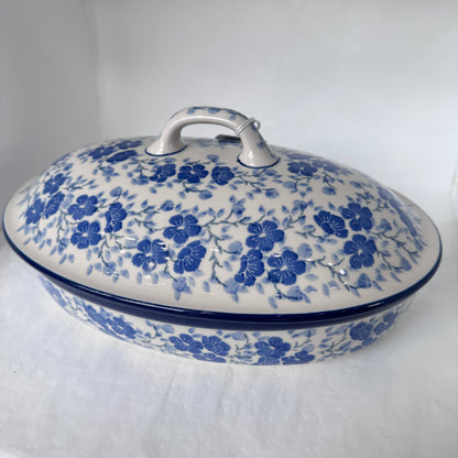 Timeless Blue Med. Covered Oval Baker