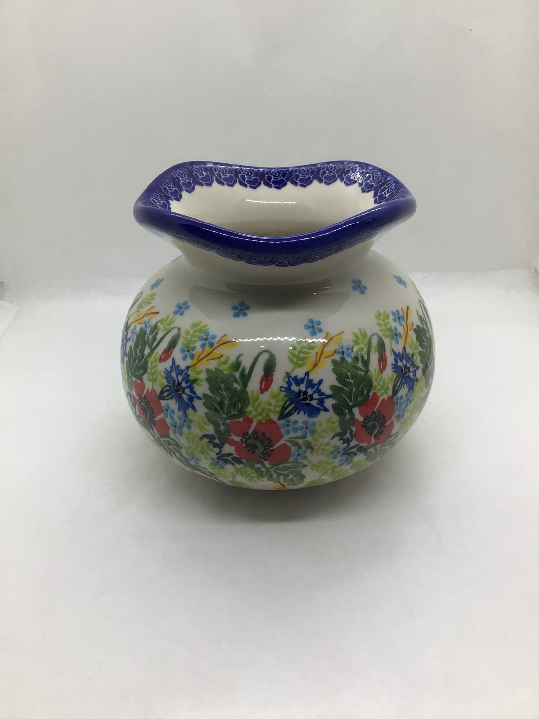 KALICH Poppy Party Ruffle Vase 5"