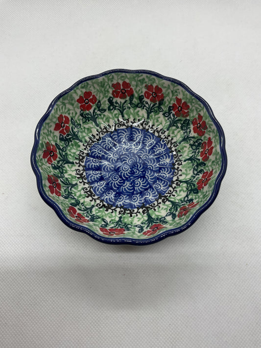 Red Daisies Scalloped Bowl 4.5"