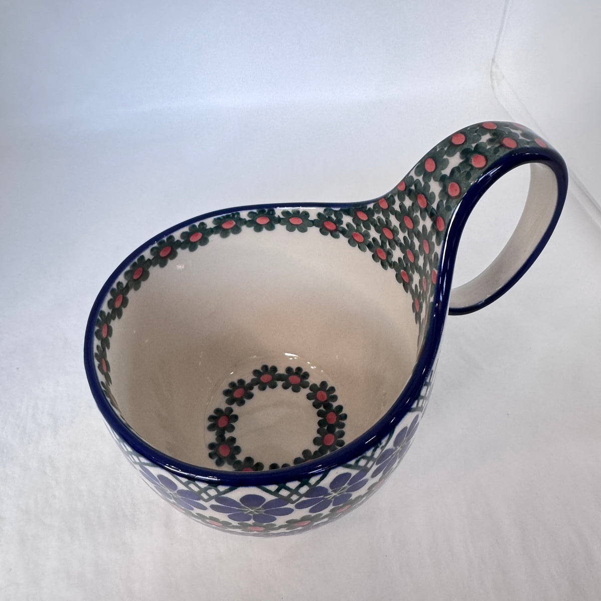 Primrose Bowl w/Loop Handle
