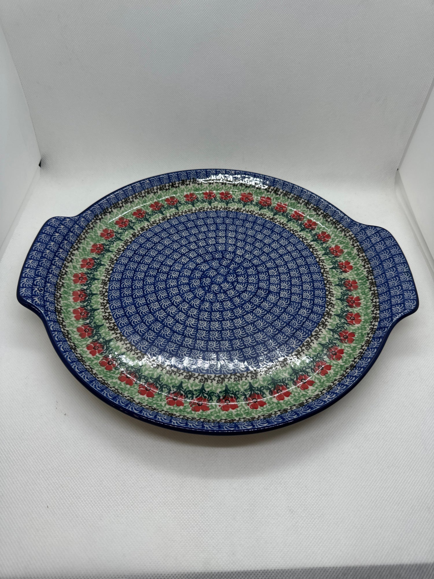 Red Daisies Round Platter 12&quot;