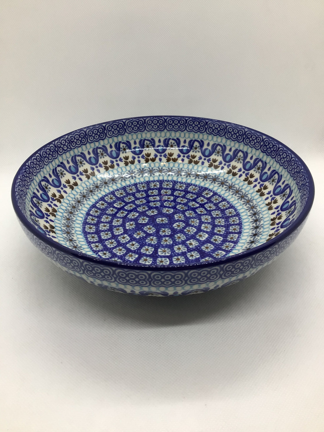Frozen Shallow Serving Bowl 9&quot;
