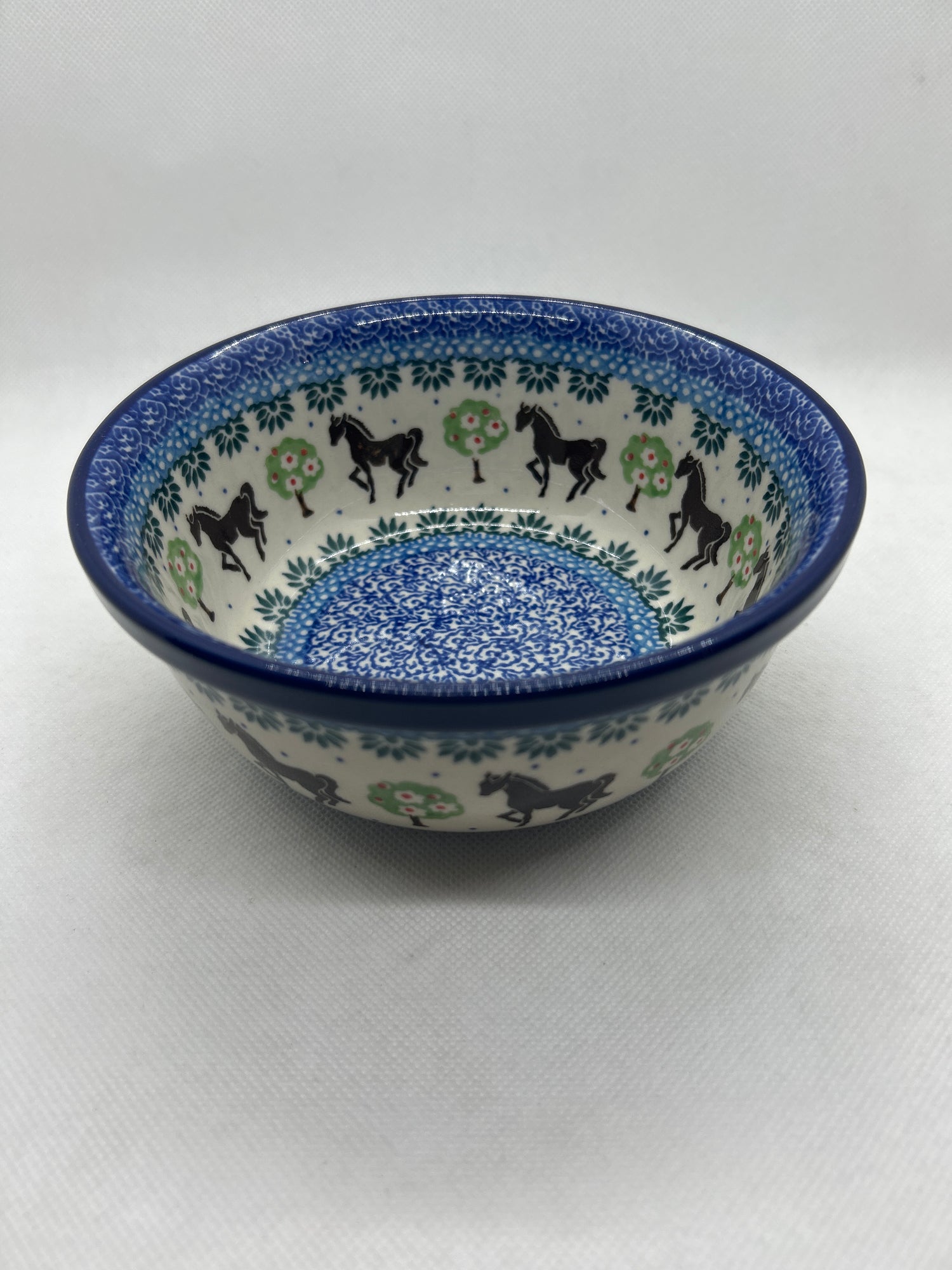 Brown Horse Soup/Cereal Bowl 6"