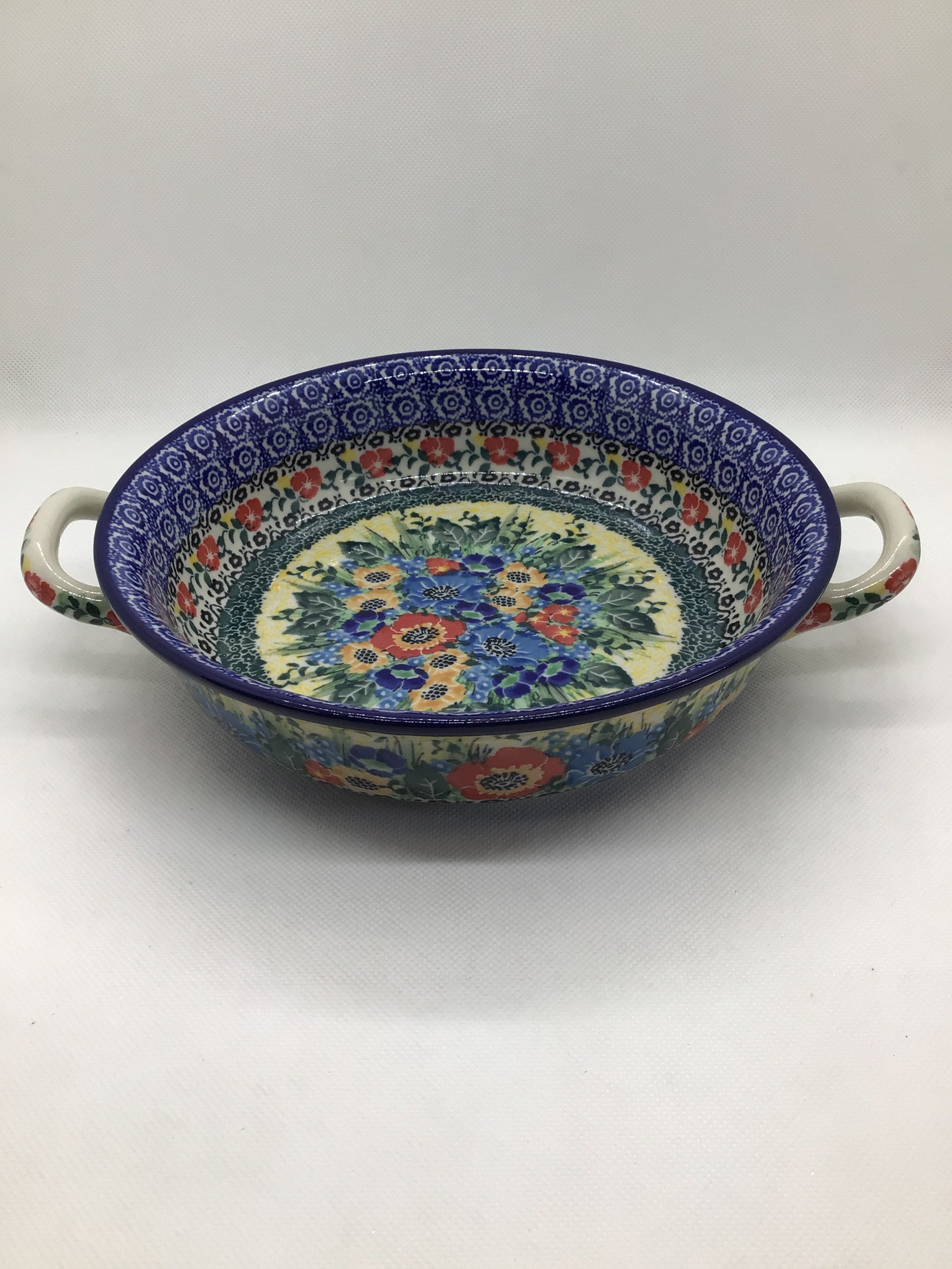 U4578 Round Baker w/Handles 8&quot;
