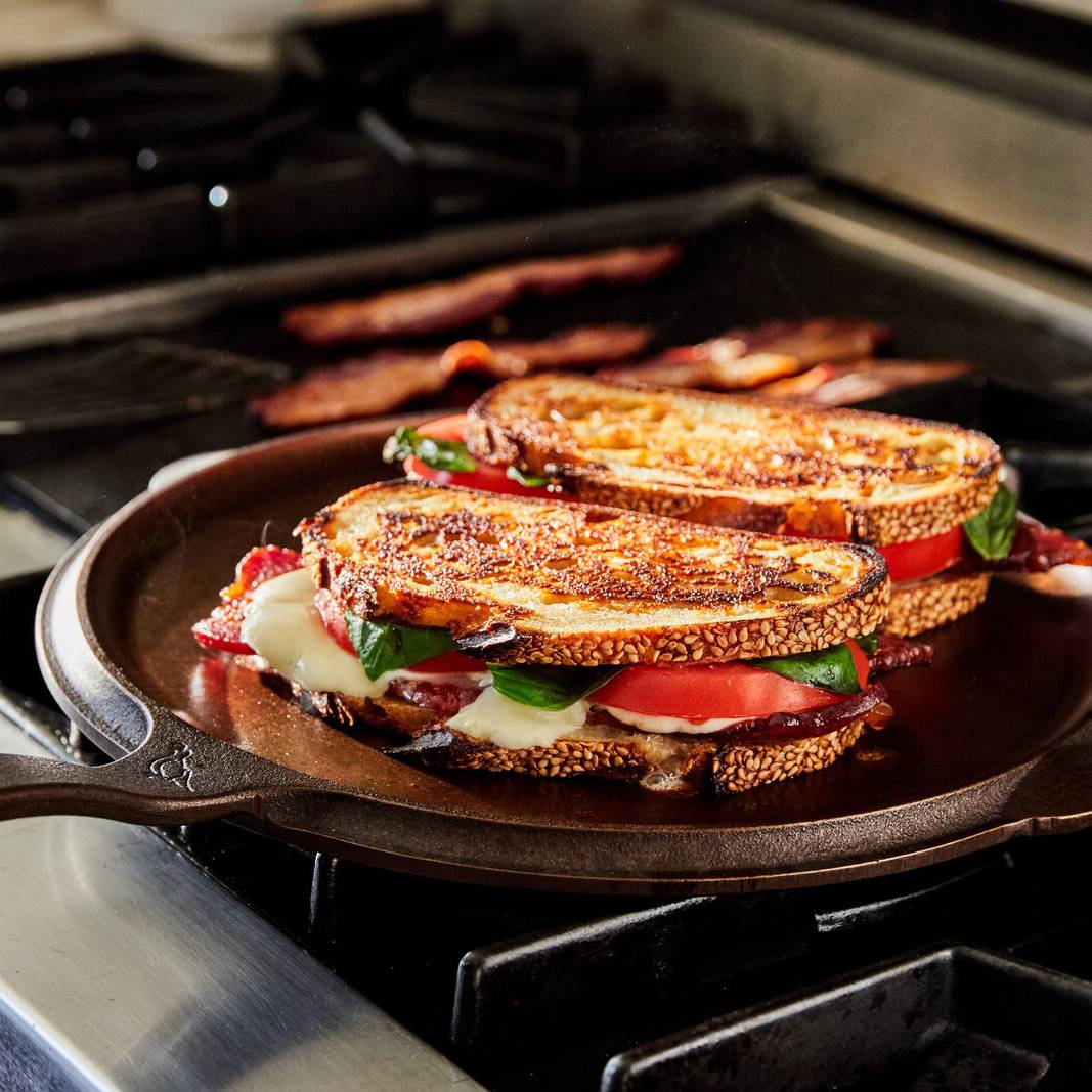 Cast Iron Flat Top Griddle No. 12