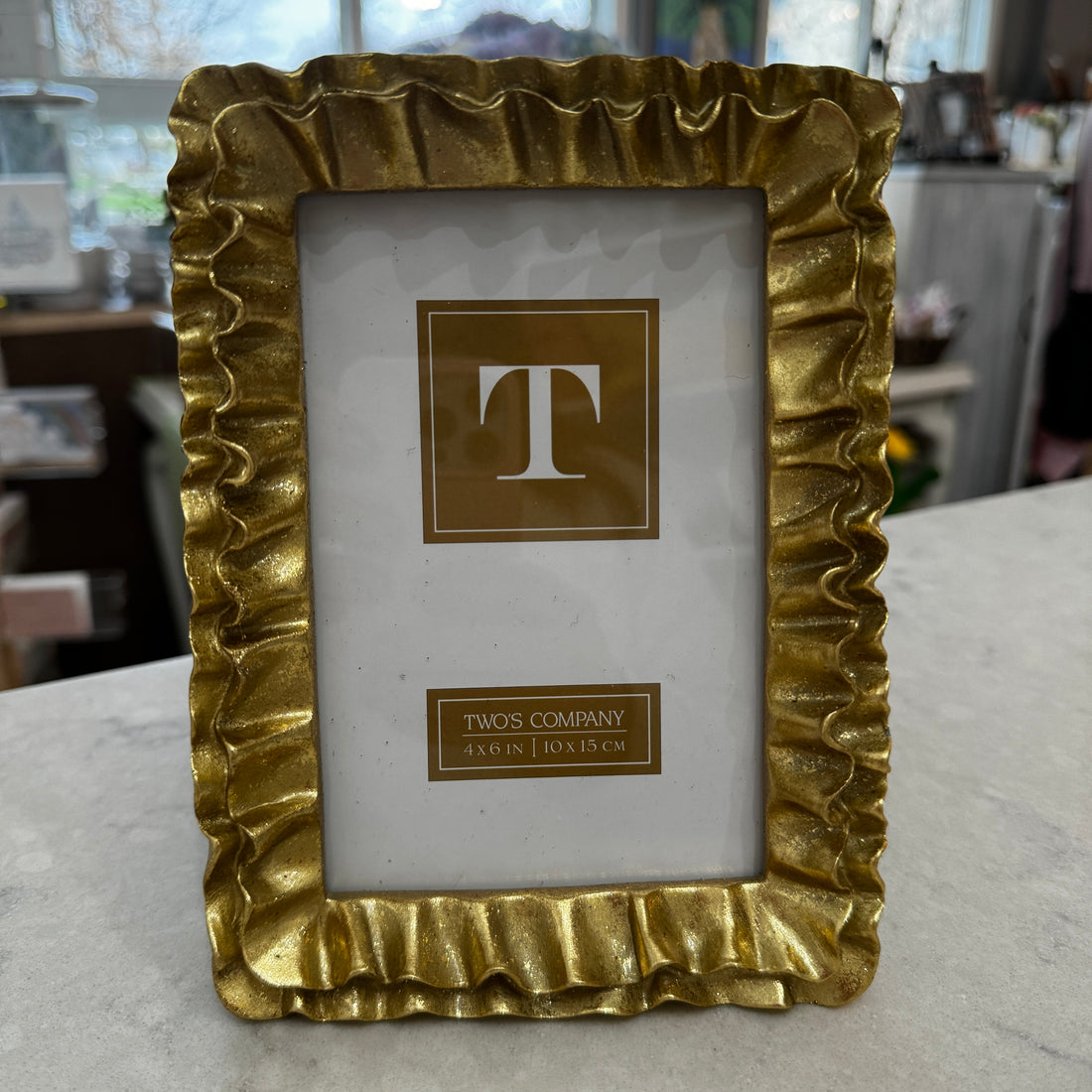 Gold Ruffle Frames