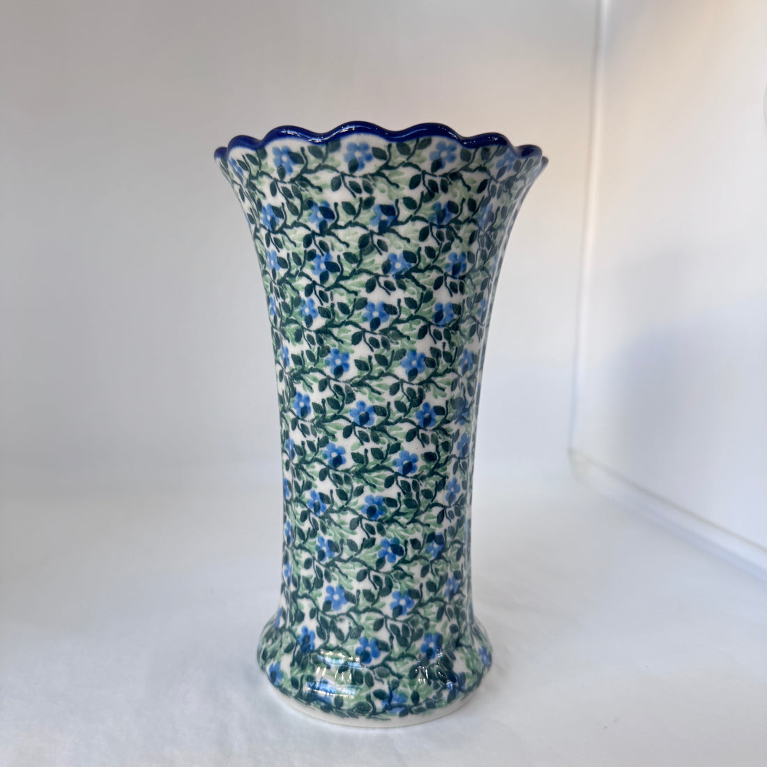 Wandering Vines Fluted Vase 7"