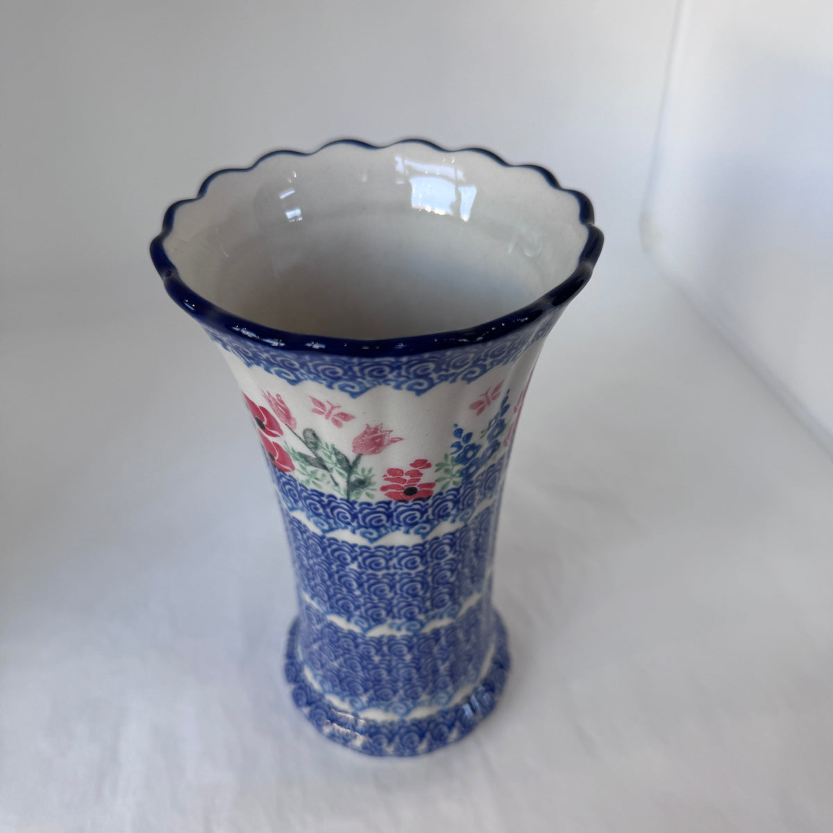 Whimsical Garden Fluted Vase 7"