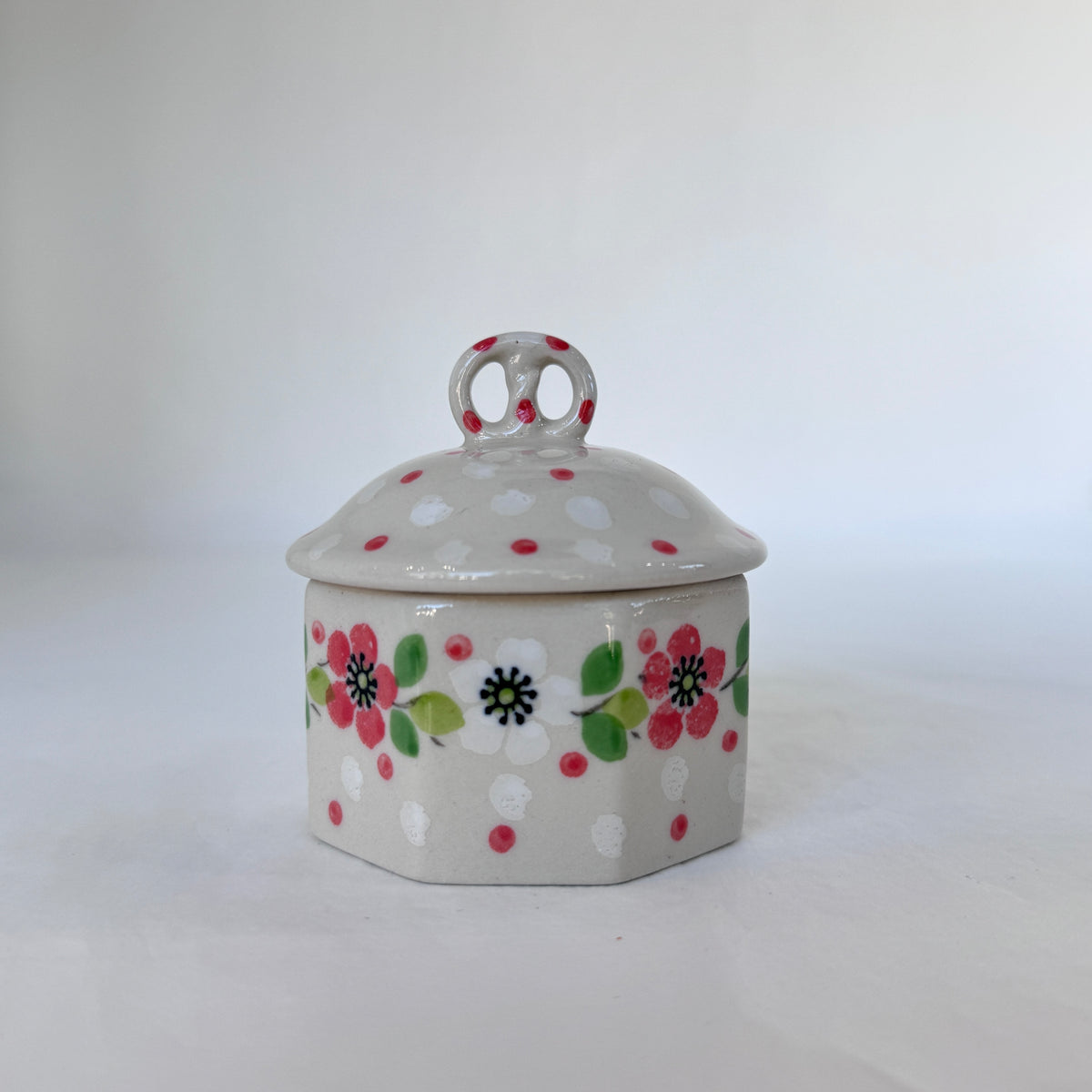 Early Pansies Trinket Box