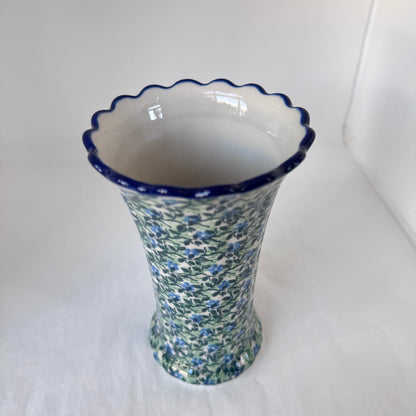 Wandering Vines Fluted Vase 7"