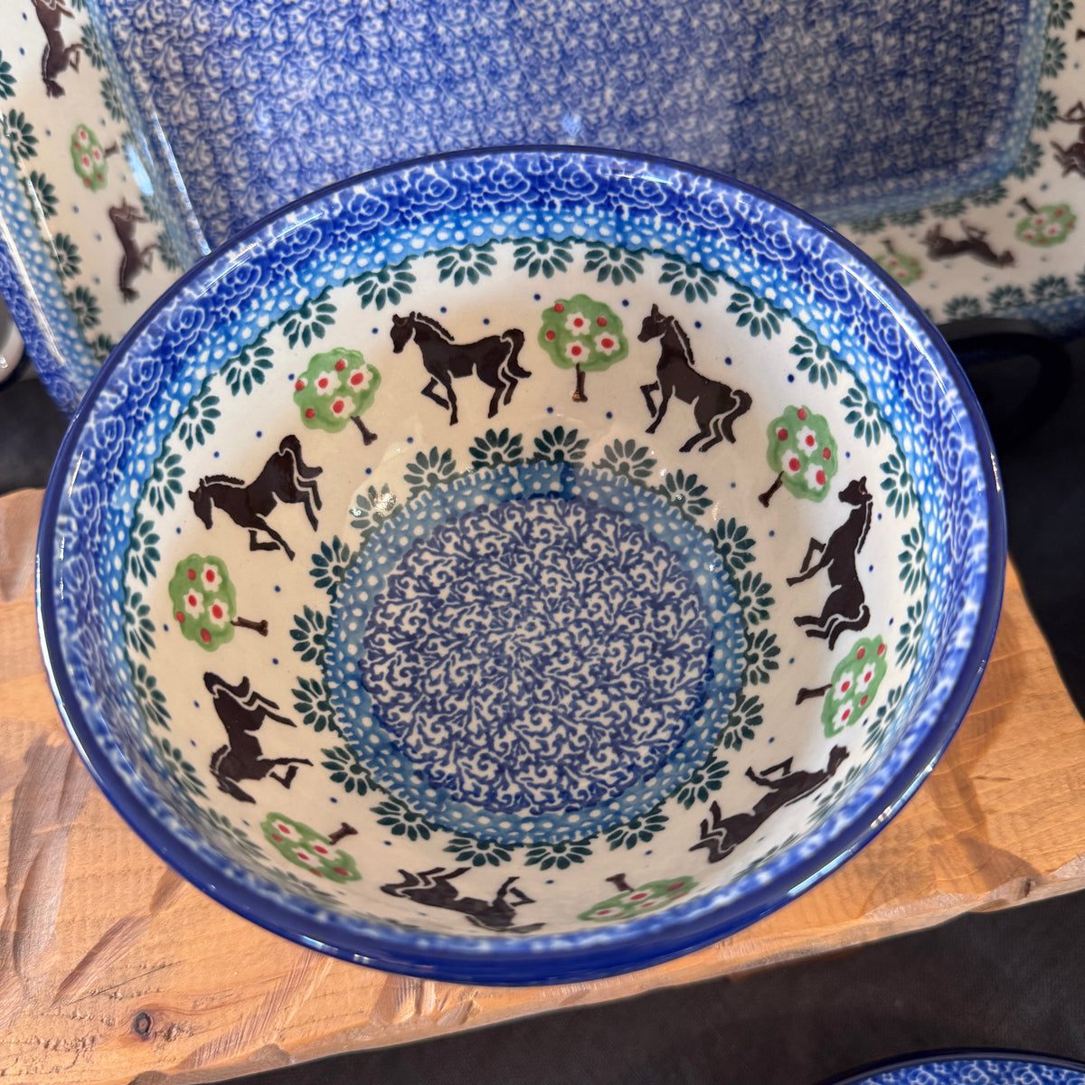 Brown Horse Pedestal Bowl 5"