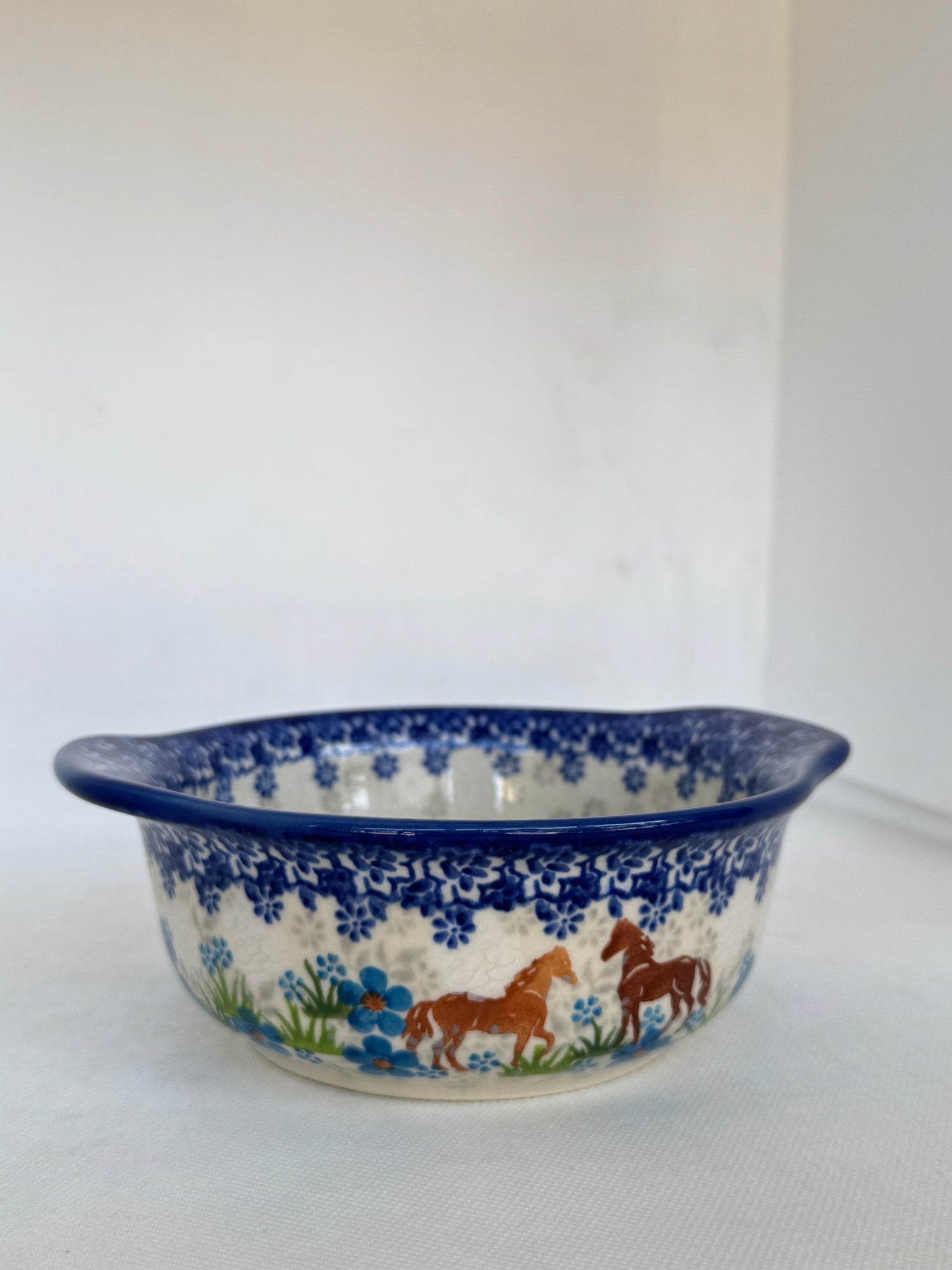 KALICH Bluegrass Beauties Bowl Baker