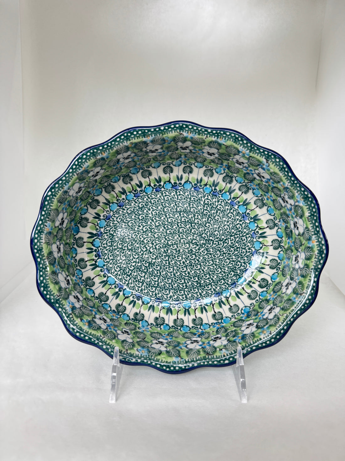 U4795 Fluted Oval Casserole