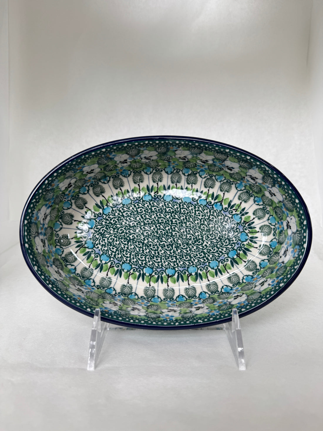 U4785 Oval Baker 8"