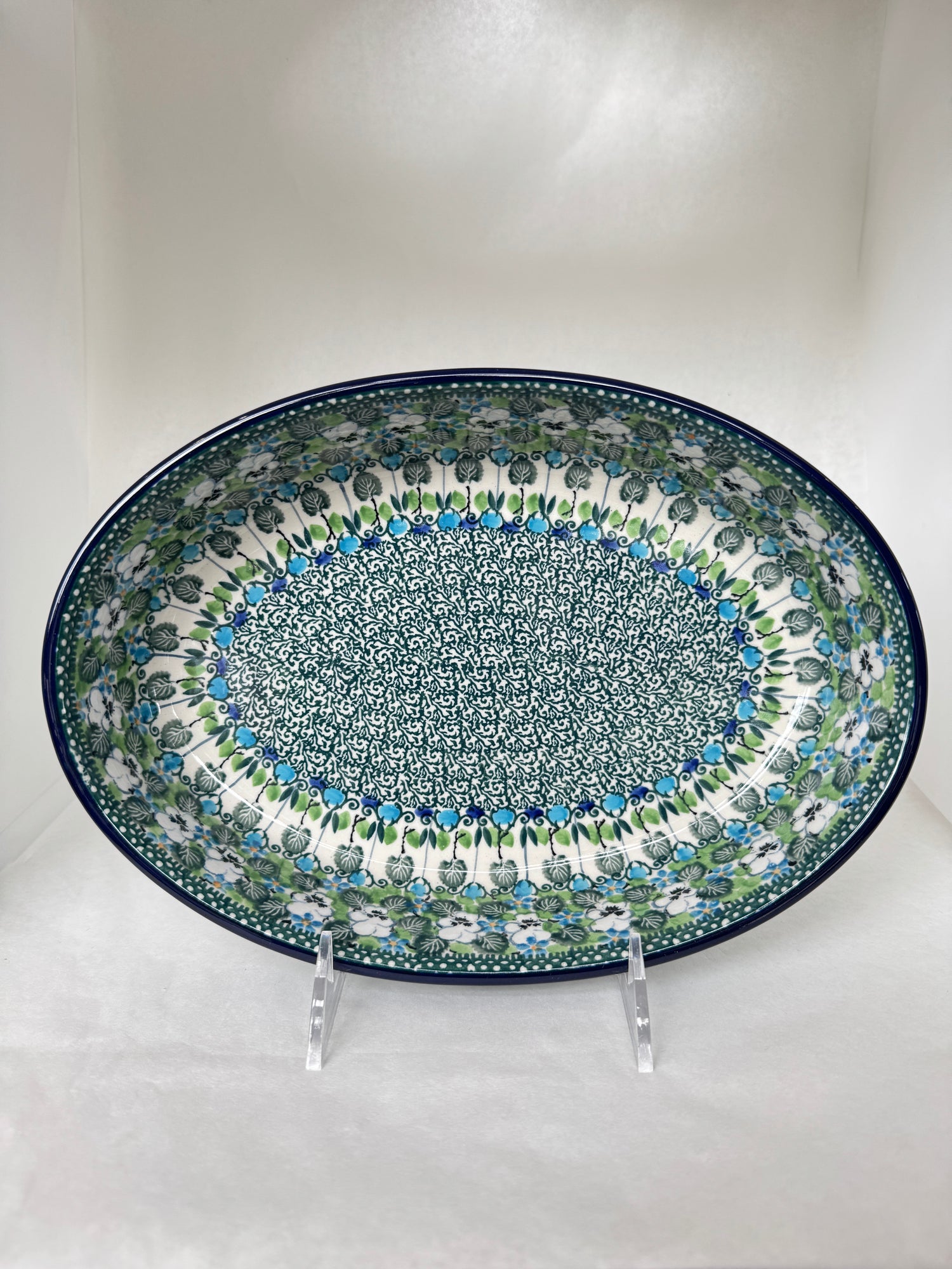 U4795 Oval Baker 10.5"