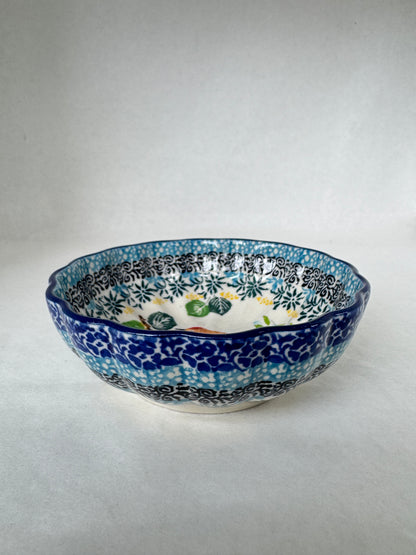 U5098 Scalloped Bowl 4.5"