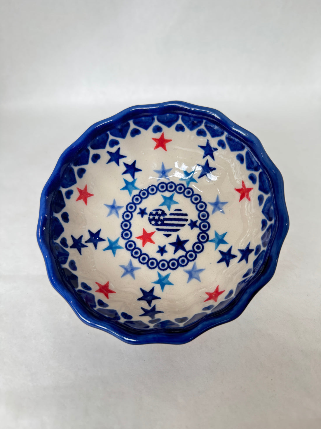 KALICH Starry In The USA Scalloped Bowl