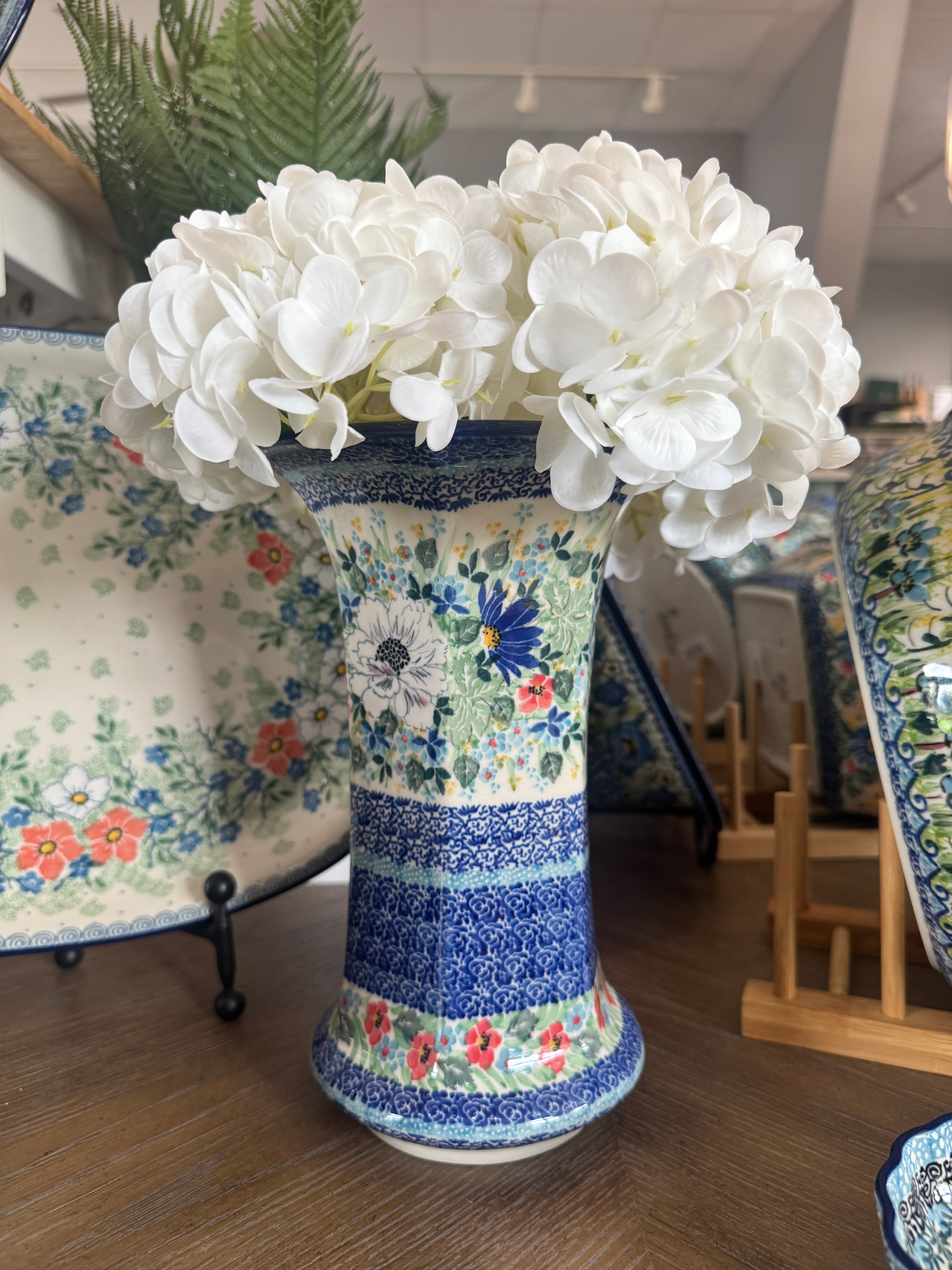 U5156 Vase 9.5"