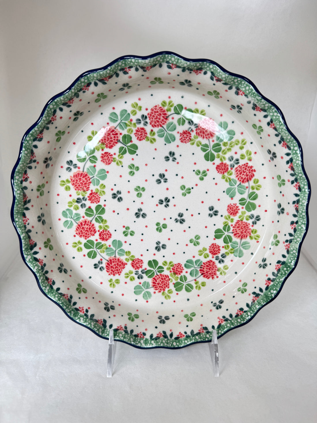 Lucky Charm Fluted Pie Baker