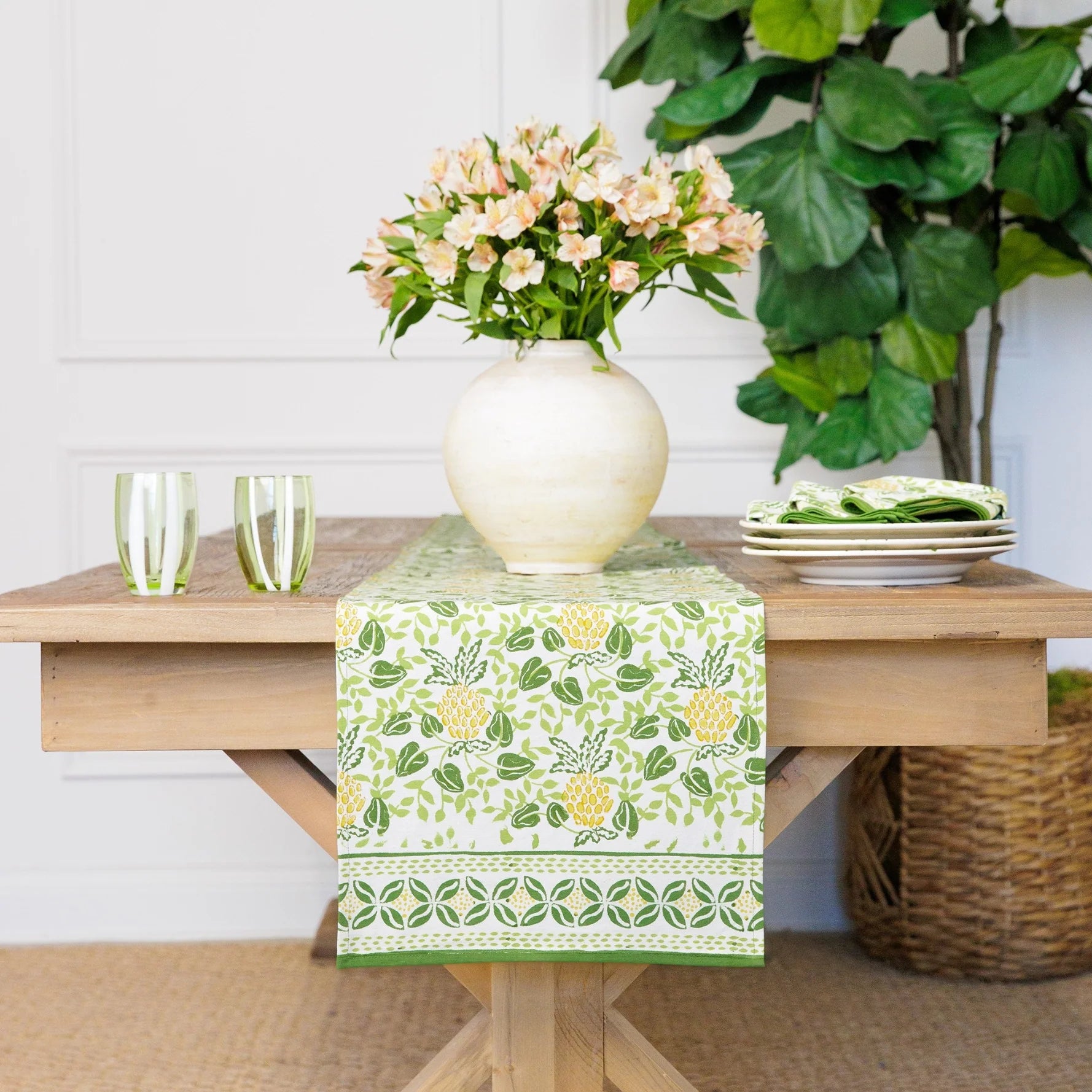 Pineapple Party Green &amp; Yellow Table Runner