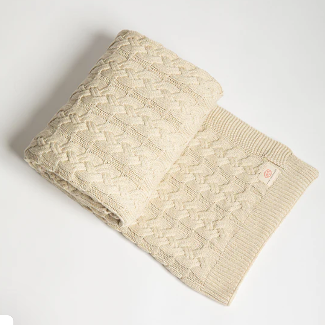 Double Cable Organic Cotton Throw Blanket