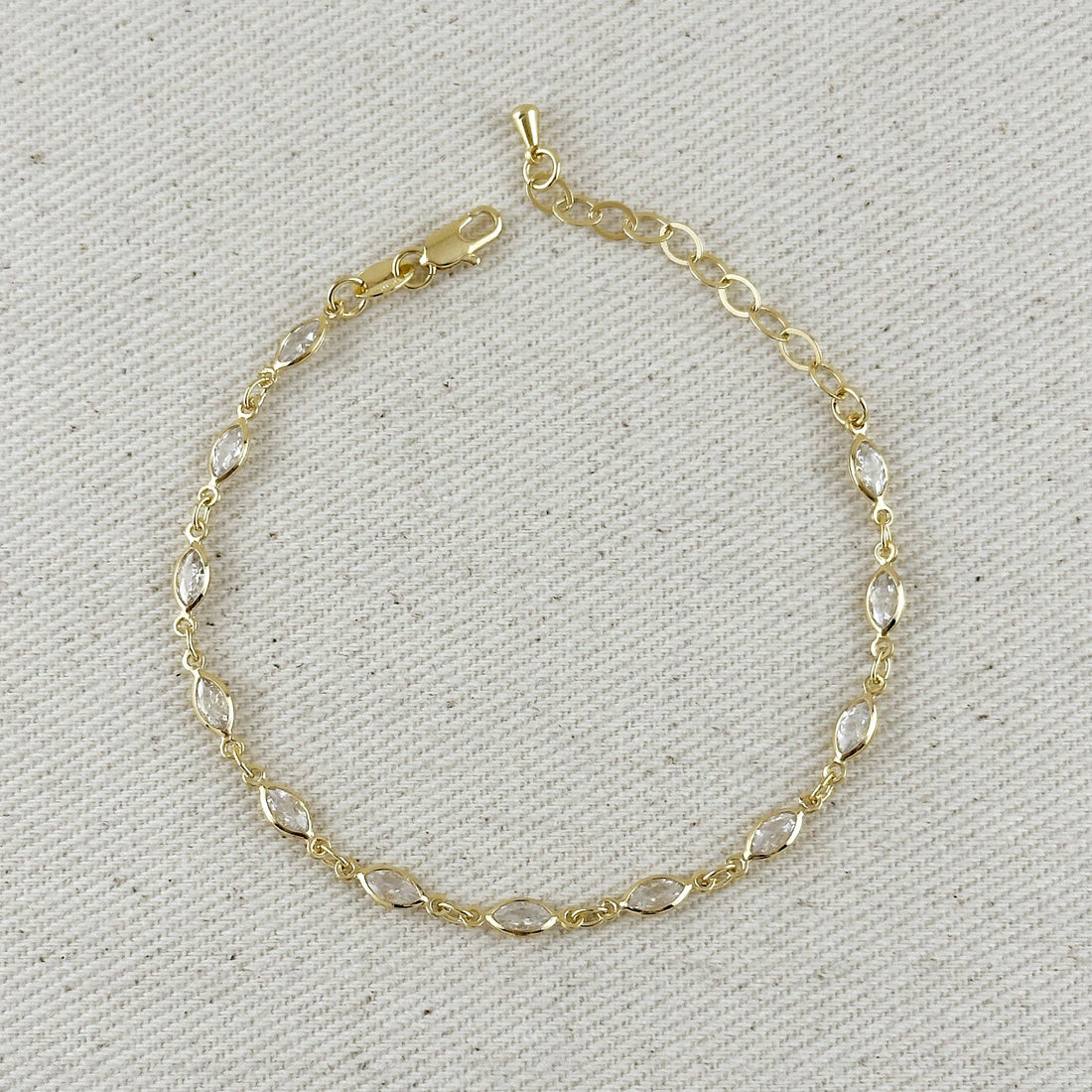 GoldFi - 18k Gold Filled Ellipse Bezel CZ Bracelet