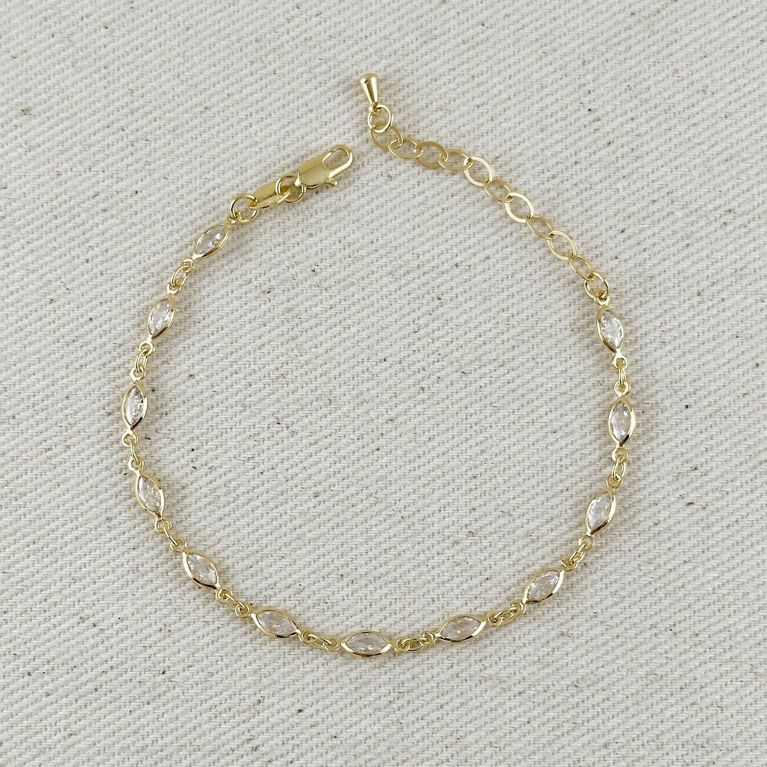 GoldFi - 18k Gold Filled Ellipse Bezel CZ Bracelet