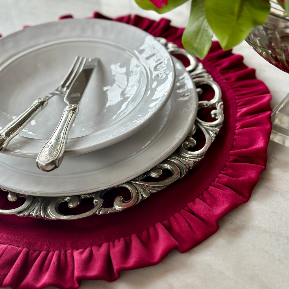 Round Ruffle Velvet Placemat