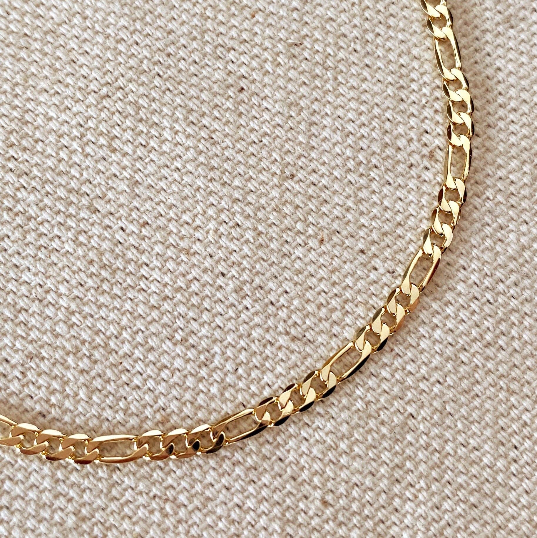 GoldFi - 18k Gold Filled 2.5mm Flat Figaro Chain Bracelet