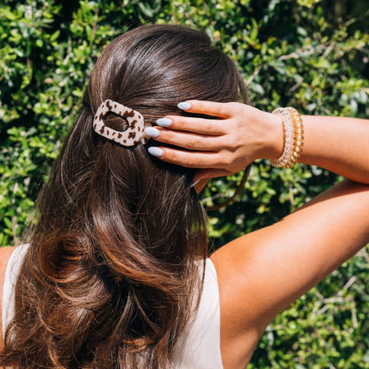 TELETIES - Blonde Tortoise | Tiny | Flat Round Hair Clip