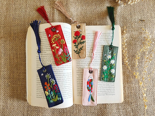 Vintage Linen Bookmark With Cute Floral Embroidery