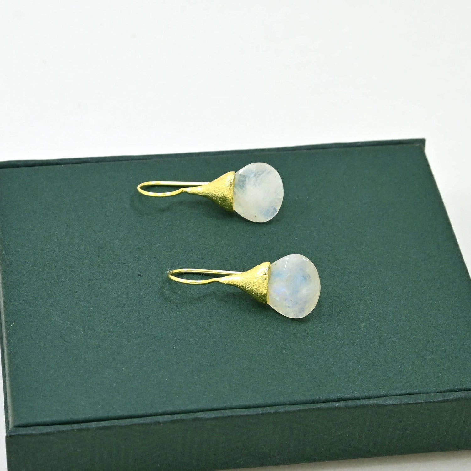 Boho Droplet Earrings Gold - Rainbow Moonstone