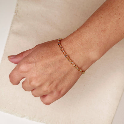 GoldFi - 18k Gold Filled Slight Twist Link Bracelet